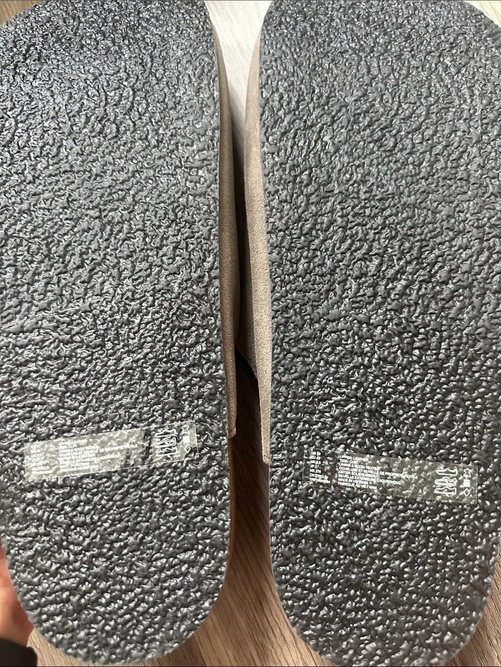 Abercrombie & Fitch casual slip